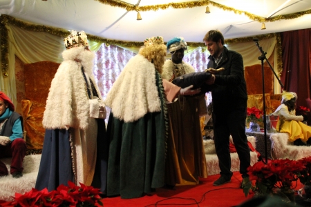 Els Reis Mags van rebre la clau que obria totes les cases del poble, de la mà de l'alcalde de Santa Eulàlia
