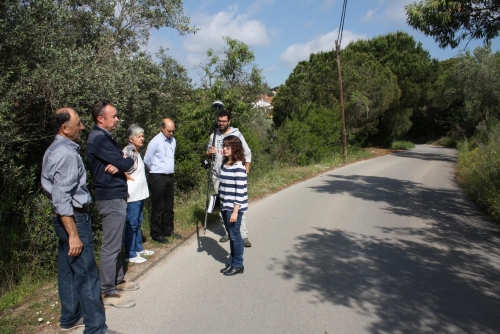 Membres de l'Ajuntament, Barnasfalt i propietaris de la zona, al camí dels Ametllers