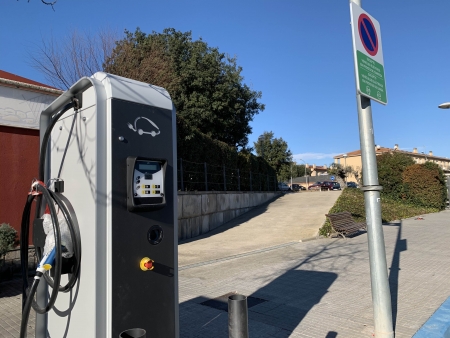 Punt de càrrega vehicles elèctrics