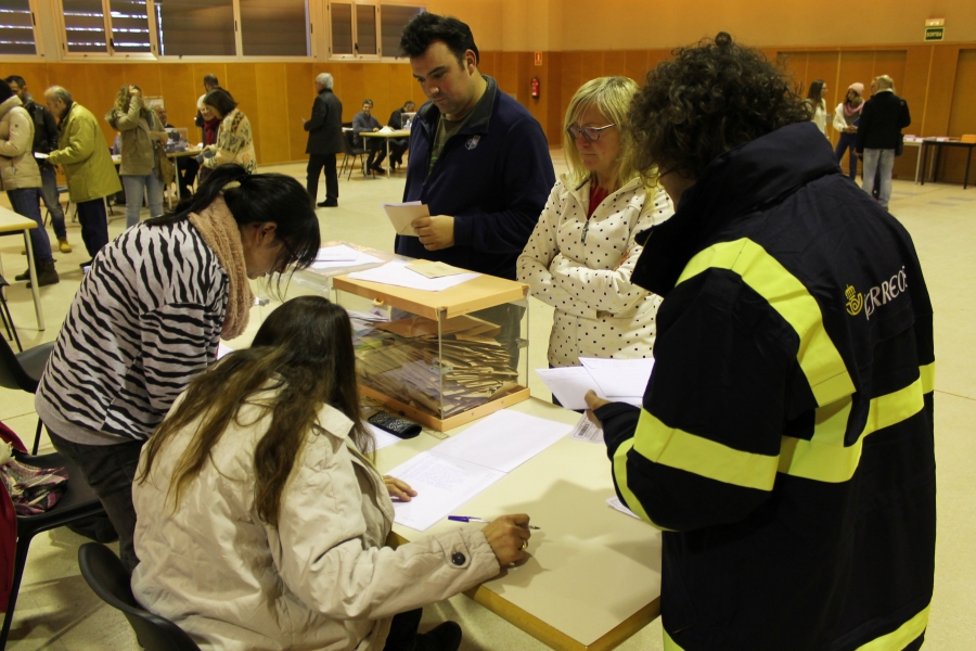 Votació durant el 20D