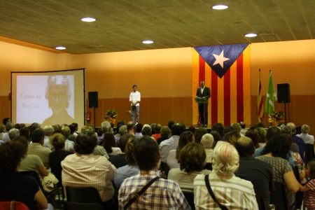 La Sala Muriel Casals, plena de gom a gom