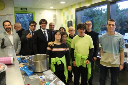 A la cuina per veure les últimes receptes preparades pel centre