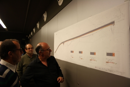 Molta gent va voler veure de primera mà el projecte