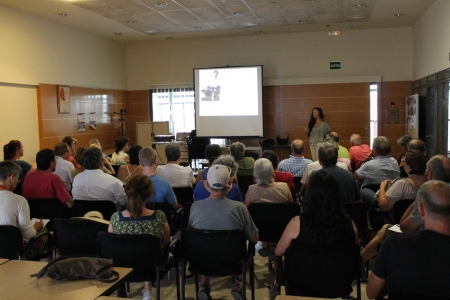 Taller pràctic sobre la biodiversitat subterrània i la fertilitat dels sòls agraris