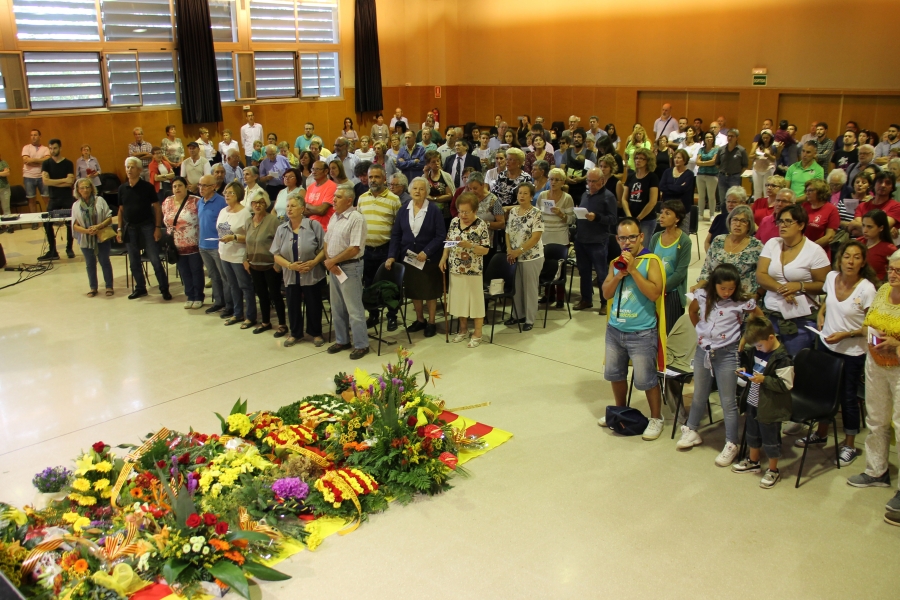 La sala Muriel Casals va acollir els actes de la Diada