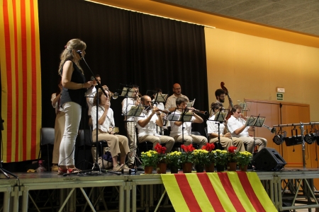 Actuació musical de "Catalunya plora", amb Montserrat Bonet