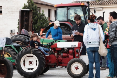 La trobada de tractors antics ha comptat amb 22 vehicles