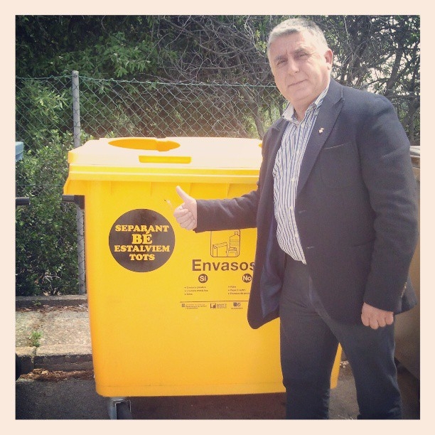 El regidor de Medi Ambient inaugura l’etiqueta #SERrecicla